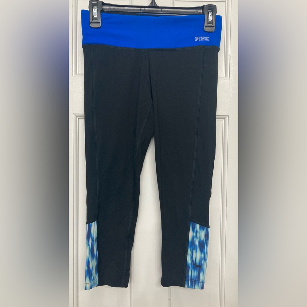 Pink‎ Victoria Secrets The Ultimate Yoga Legging